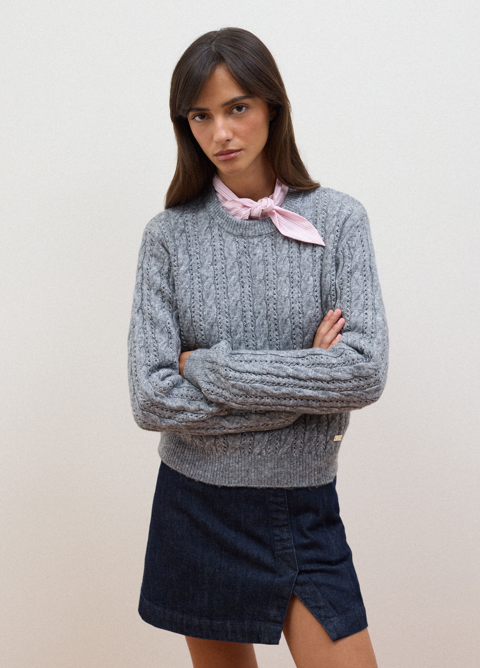 Grey crew-neck cable-knit wool-blend jumper, regular fit