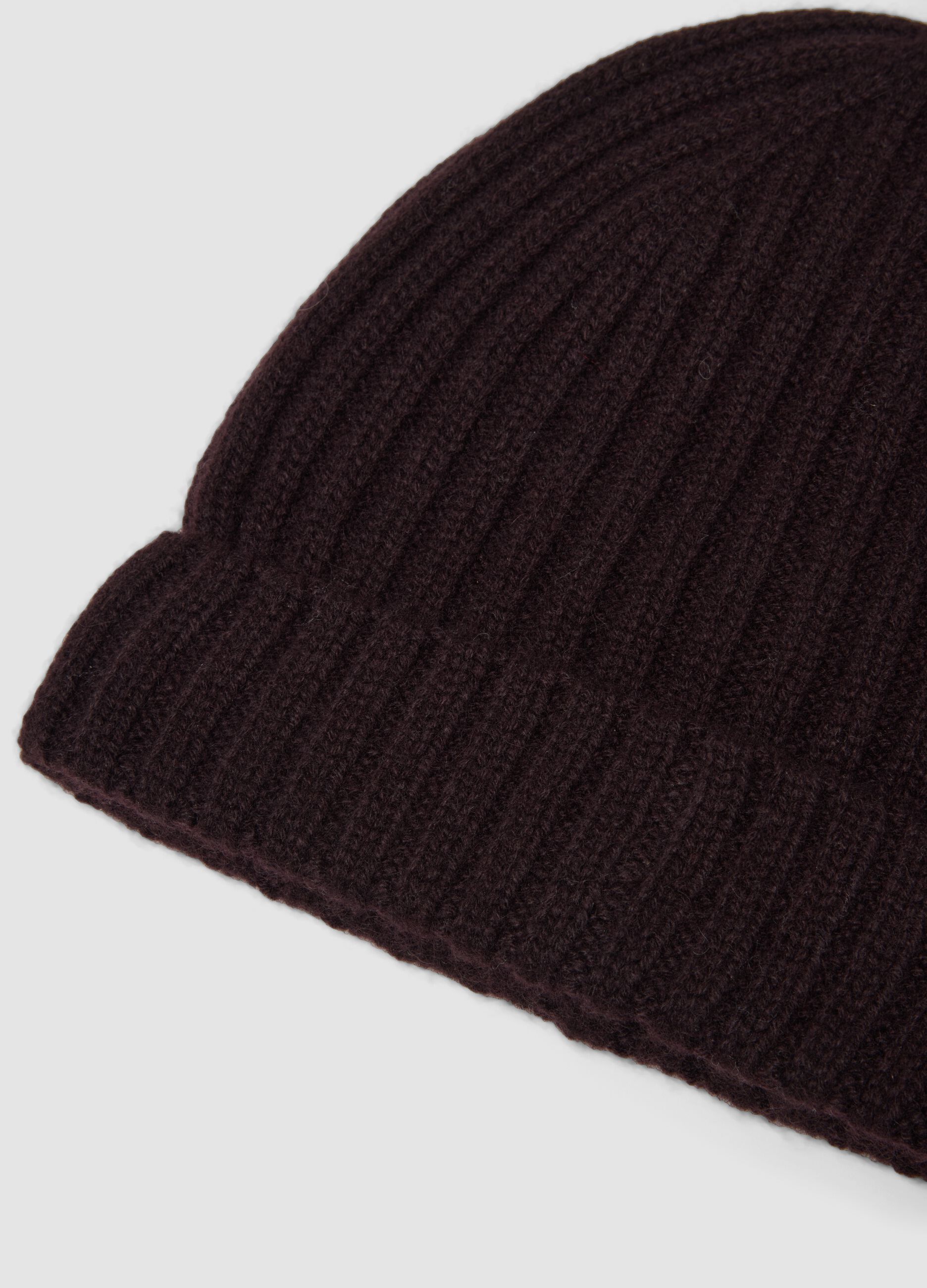 Berretto marrone in puro cashmere a coste