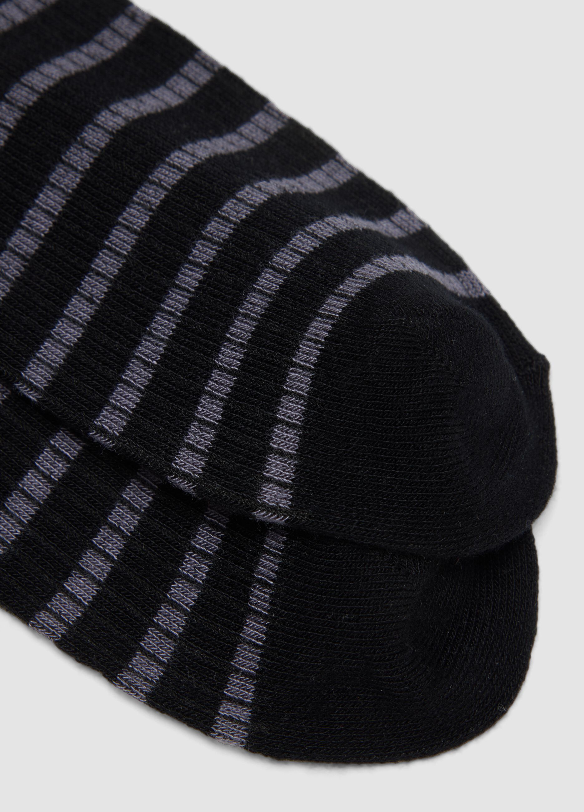 Black striped stretch-fabric socks
