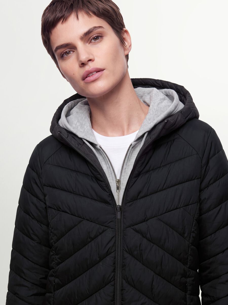 Black Ultralight Quilted Jacket with Hood and Zip_3
