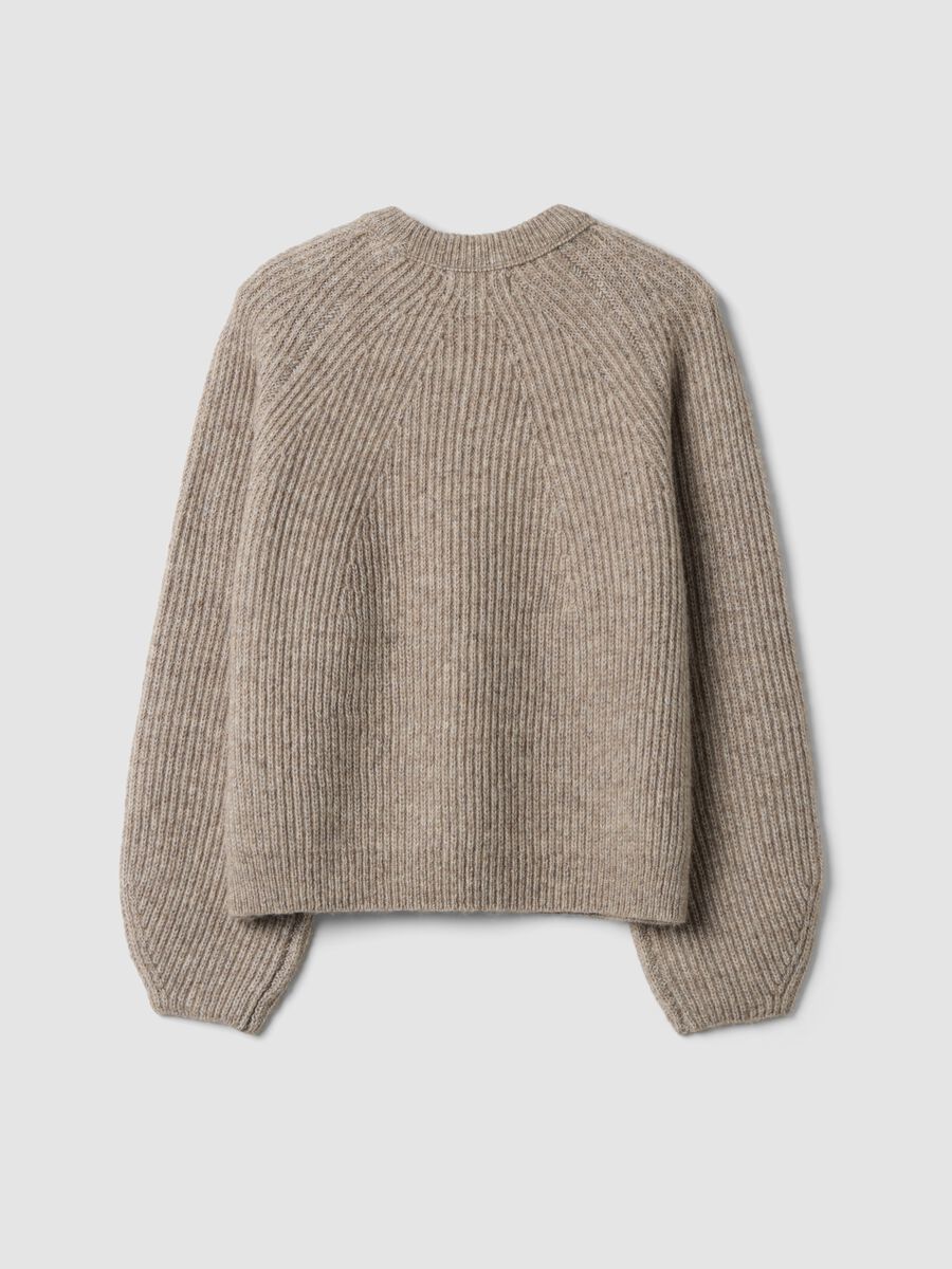 Maglione beige in misto lana a coste con girocollo_2