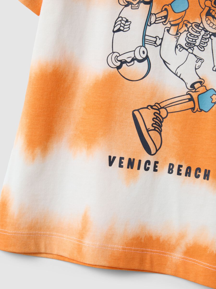 Multicoloured pure cotton tie-dye t-shirt for boys_3