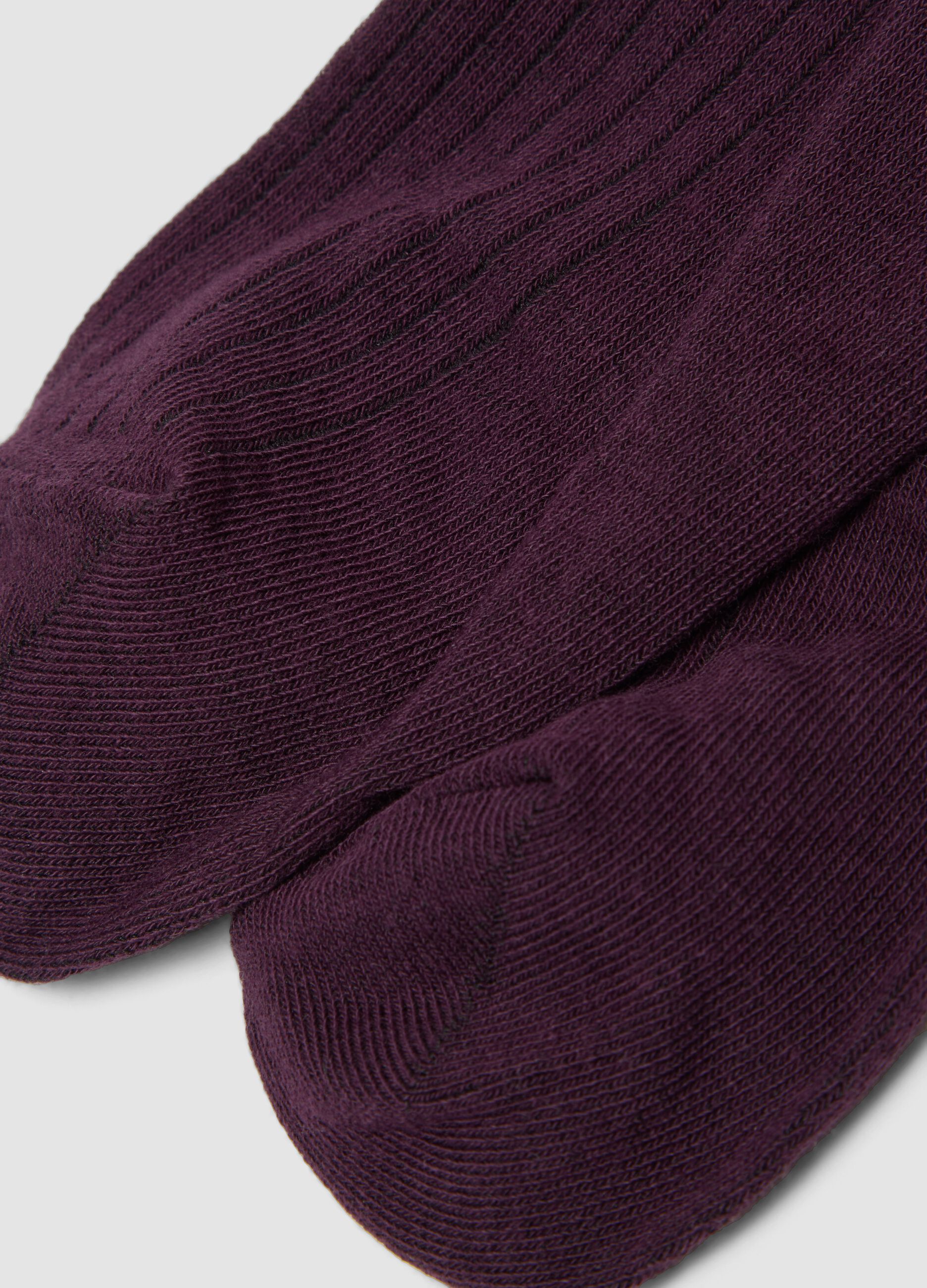Purple ribbed stretch-cotton socks