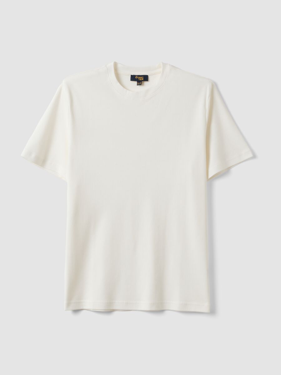 تي شيرت The Iconic Tee أبيض من قطن خالص بأكمام قصيرة وقصّة عادية_4