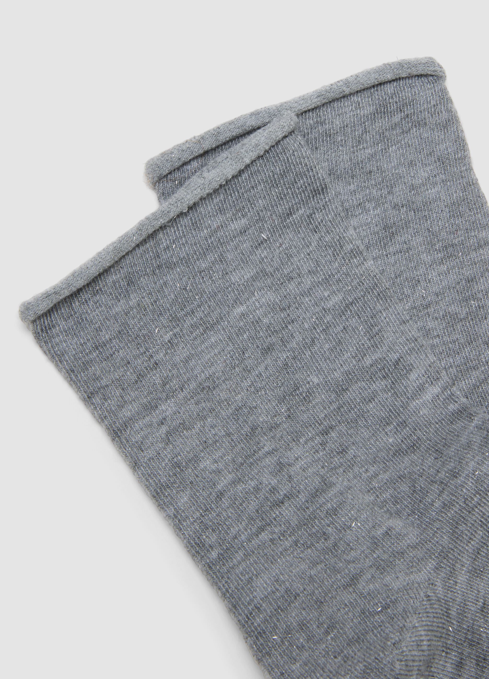 Grey m&eacute;lange stretch viscose socks