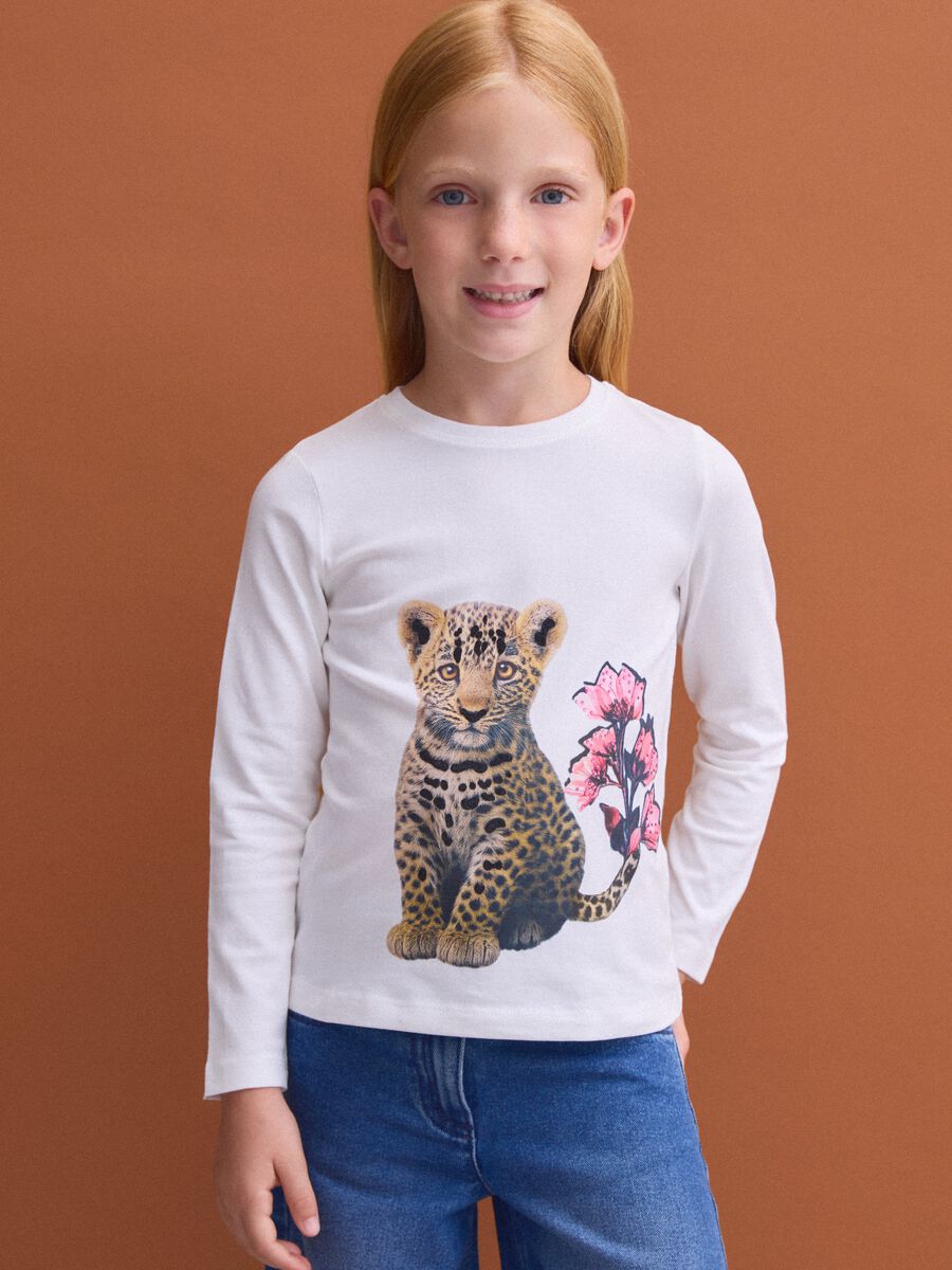 White stretch cotton T-shirt with leopard print for girls_0