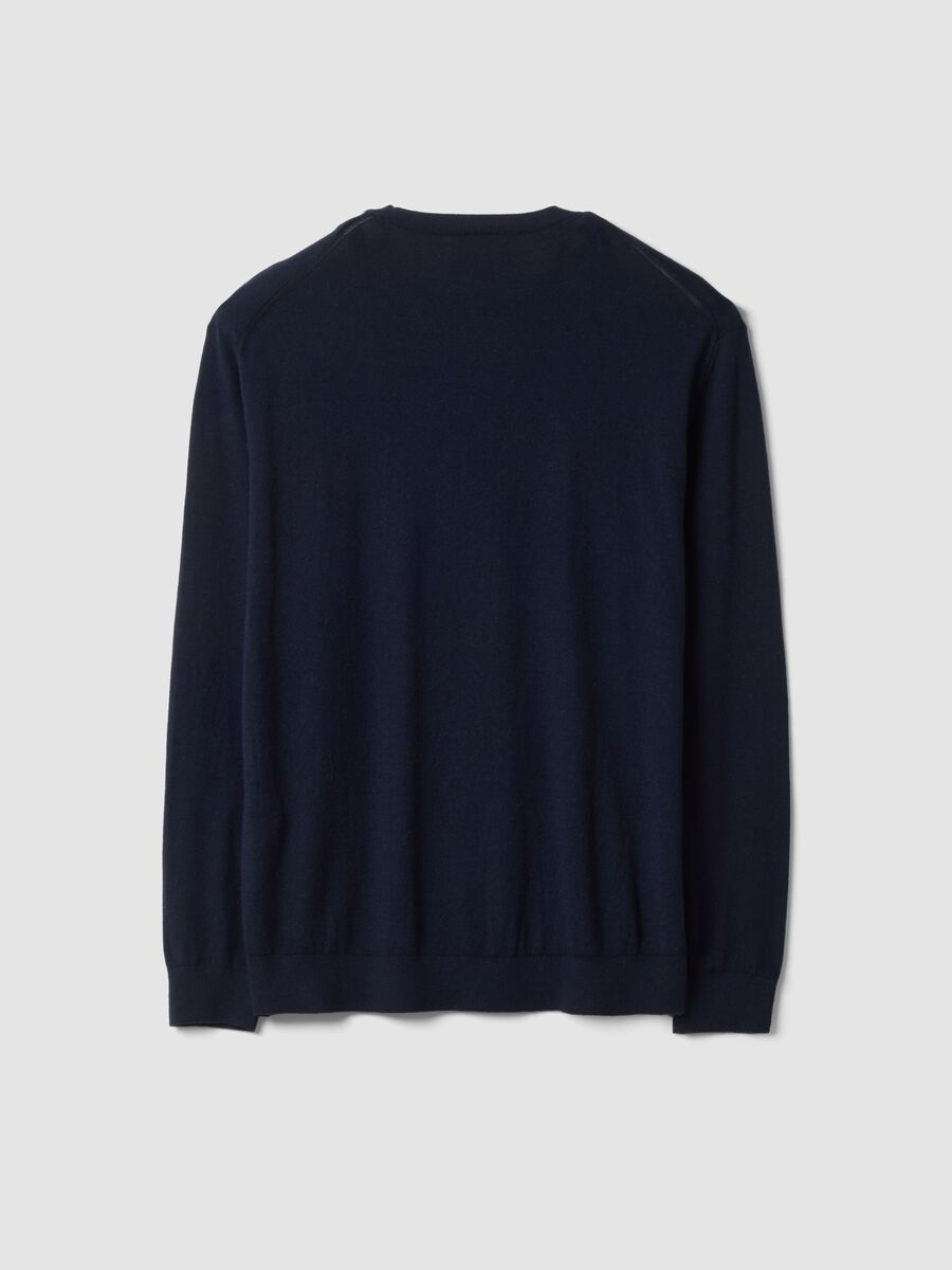 Blue crew-neck jumper in a cotton and cashmere blend, regular fit_6