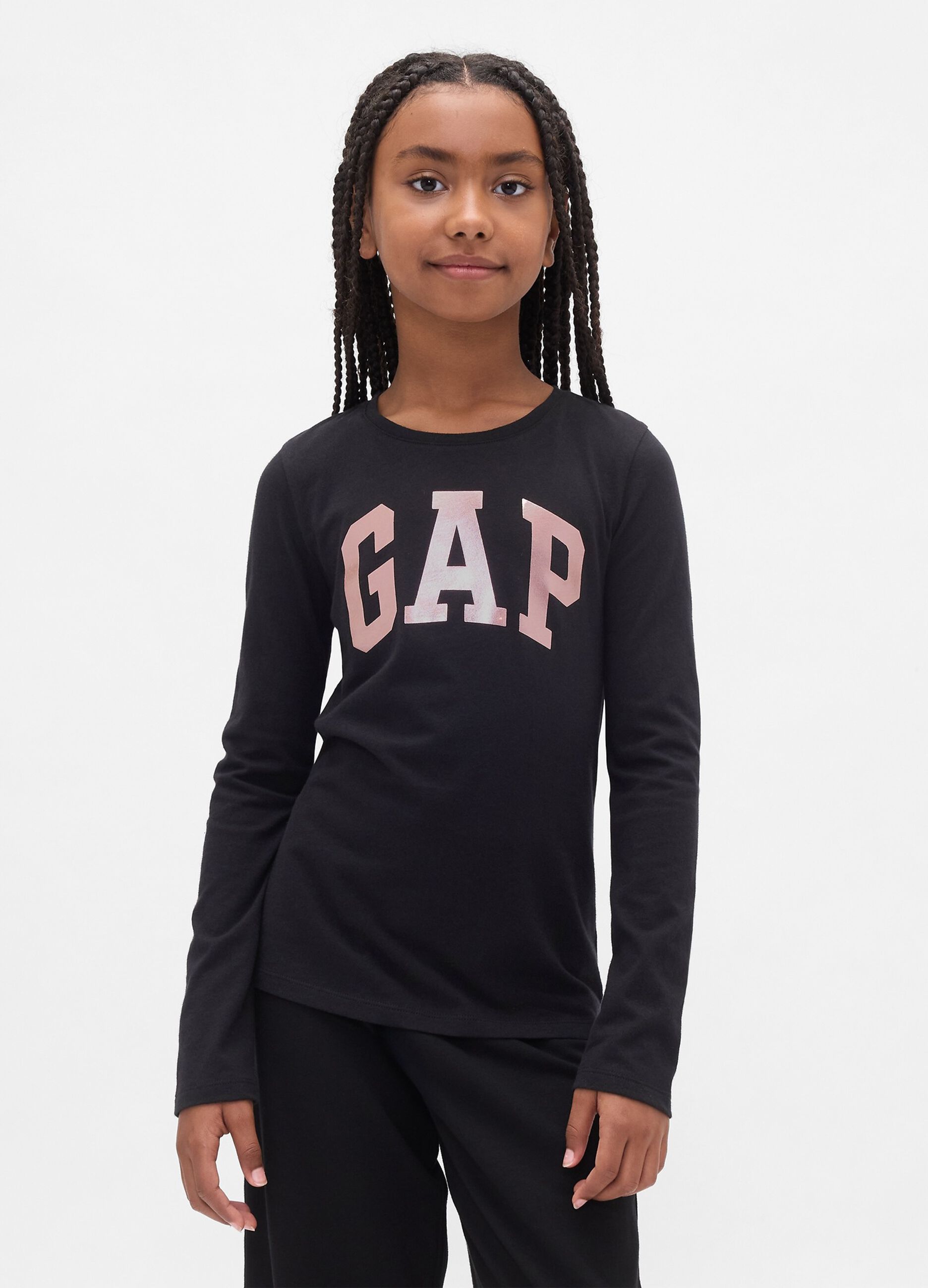 تيشيرت أسود بأكمام طويلة من قطن 100% مع شعار GAP