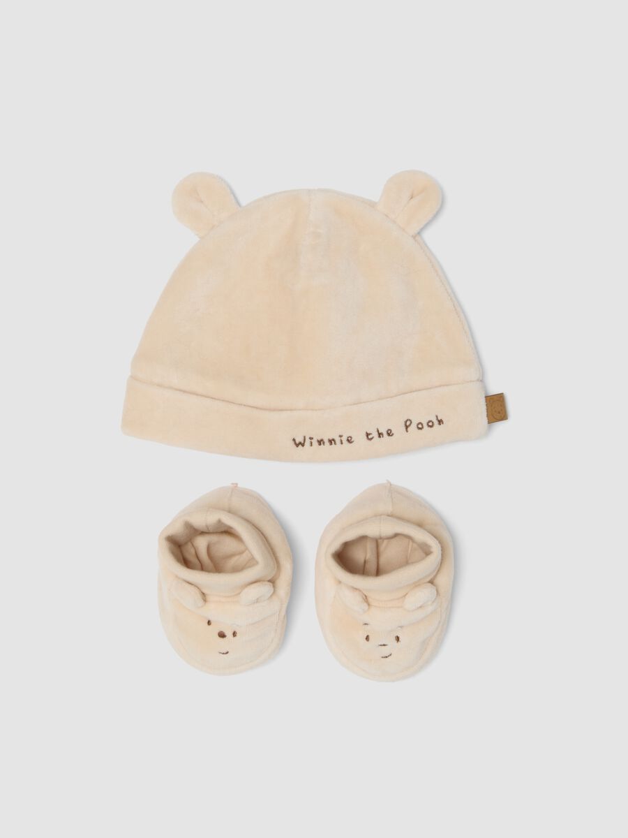 Beige set with hat and booties in pure organic cotton Winnie the Pooh_0