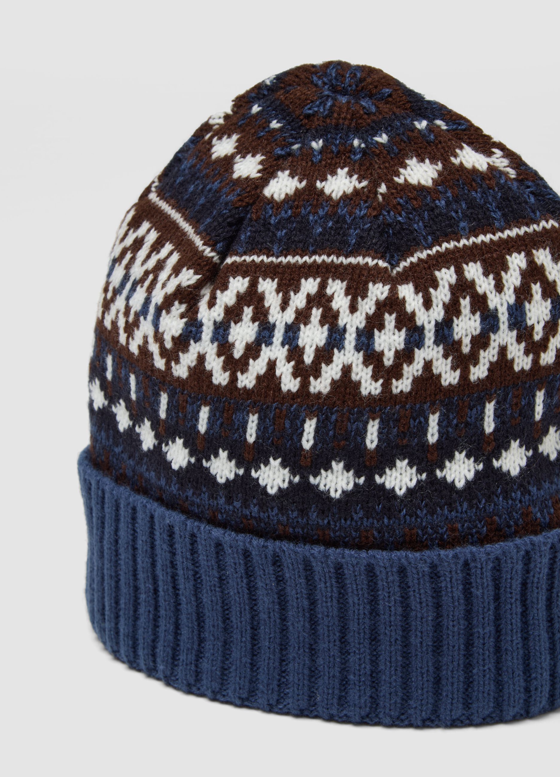 Navy blue jacquard knit beanie with turn-up