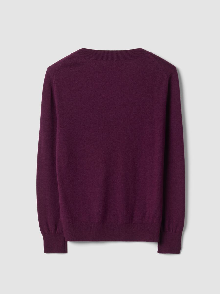 Maglia viola in pura lana con scollo profondo a V_2