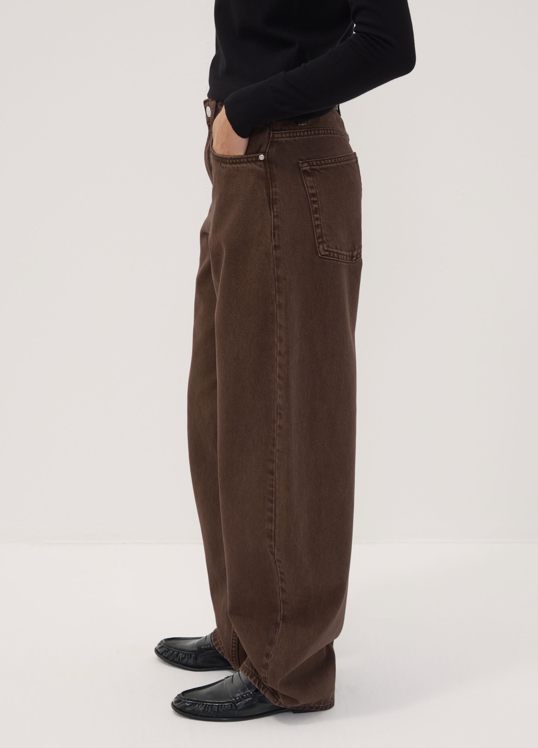 Jeans marroni in puro cotone barrel fit