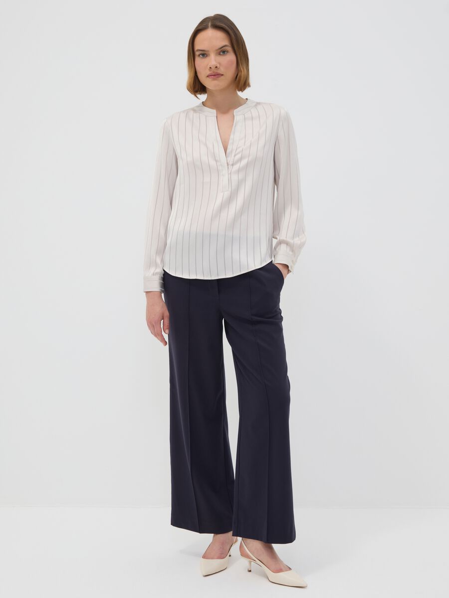 Blue wide-leg stretch viscose joggers &ndash; The Iconic Pants_0