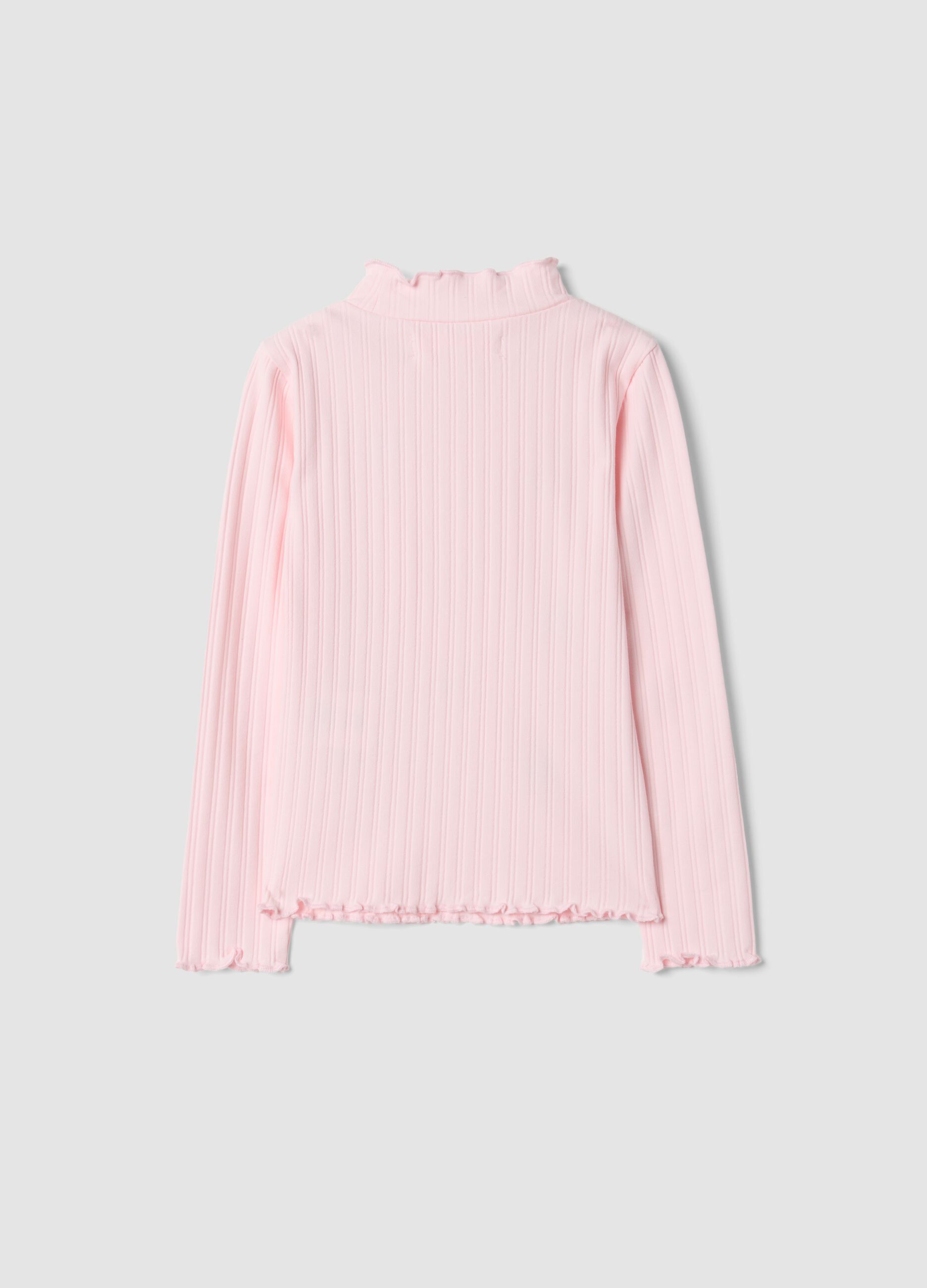 T-shirt rosa in cotone elasticizzato a collo rialzato con ricami decorativi