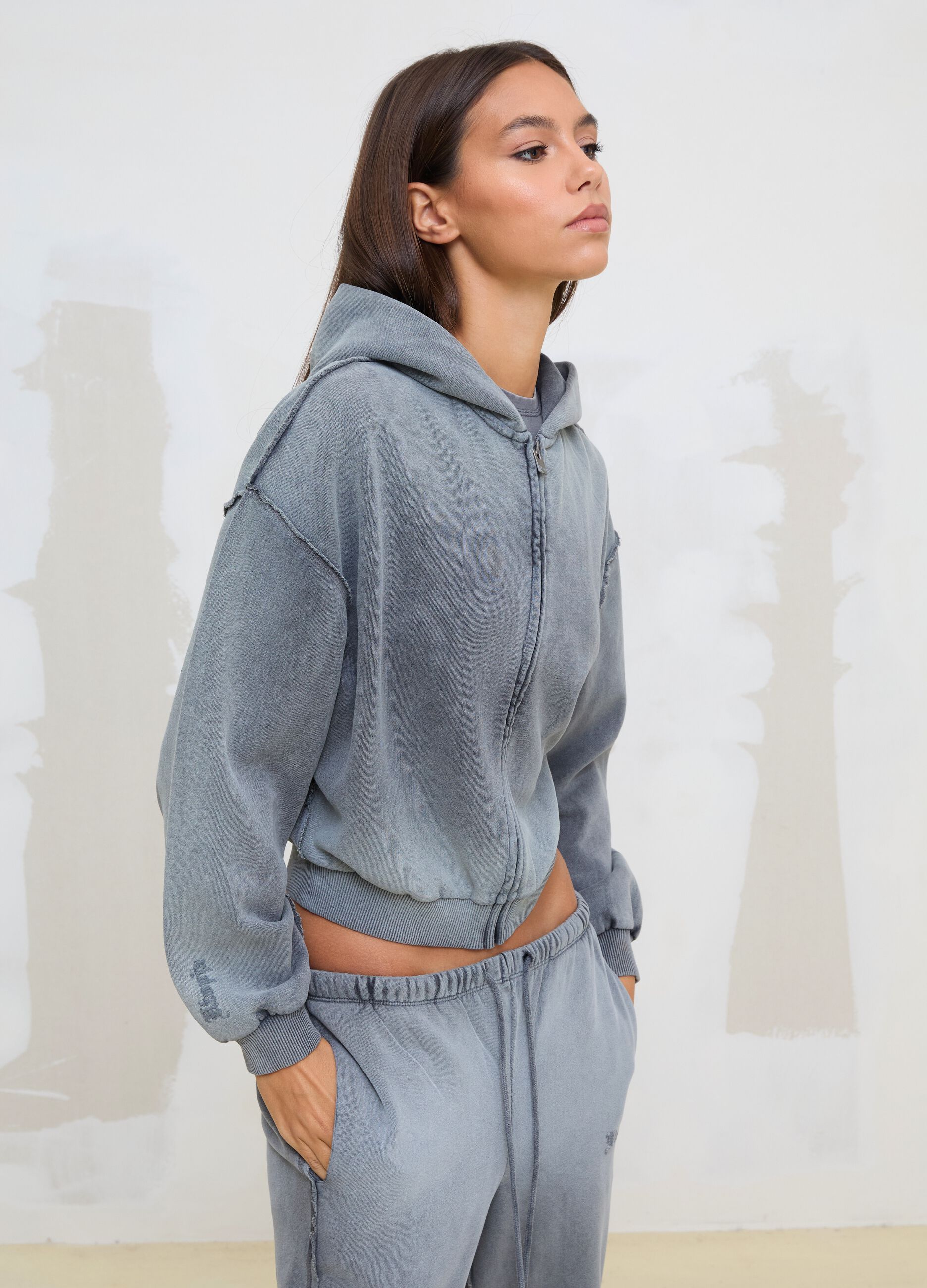 هودي Sunfaded بسحّاب كامل باللون الرمادي Vintage Grey