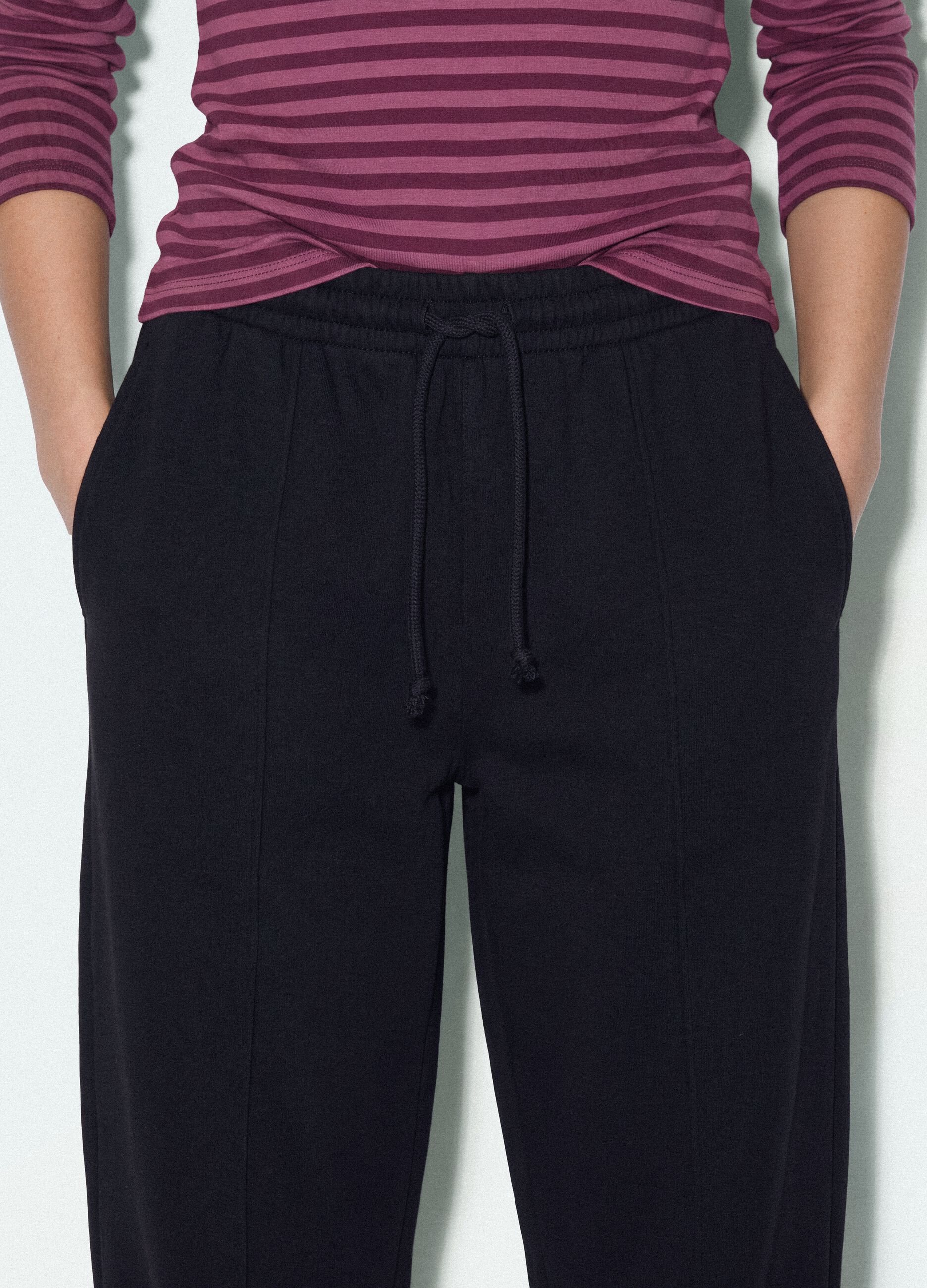 Pantaloni jogger neri in misto cotone con coulisse