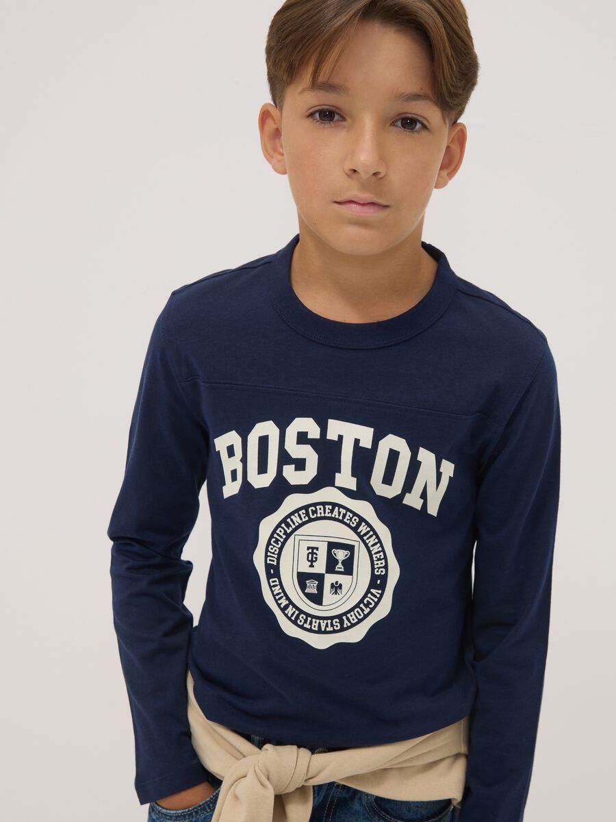 Blue organic cotton T-shirt with college print_0