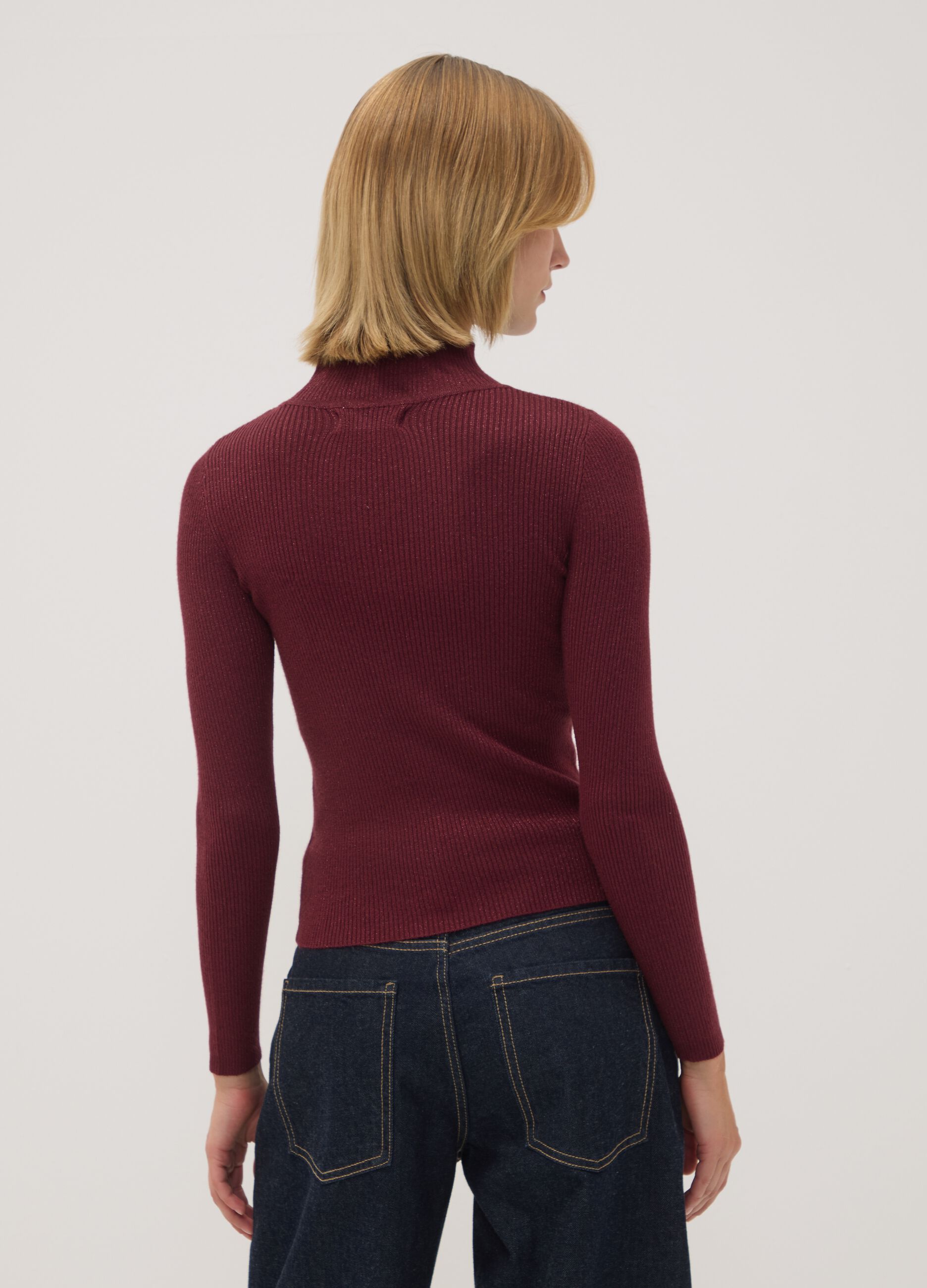 Red ribbed viscose-blend top with high neck