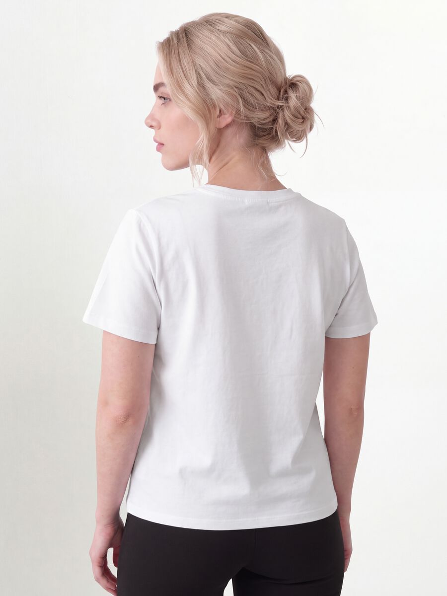 White pure cotton crew-neck T-shirt with front print, regular fit_3