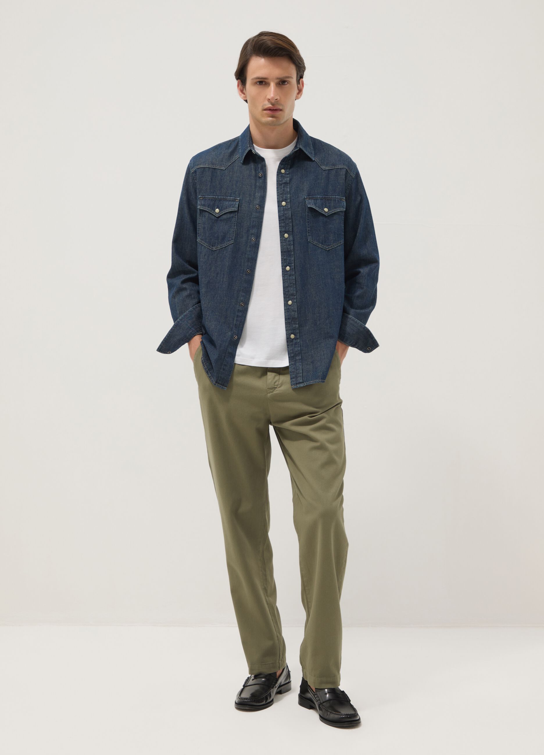 Green pure cotton carrot-fit chino trousers