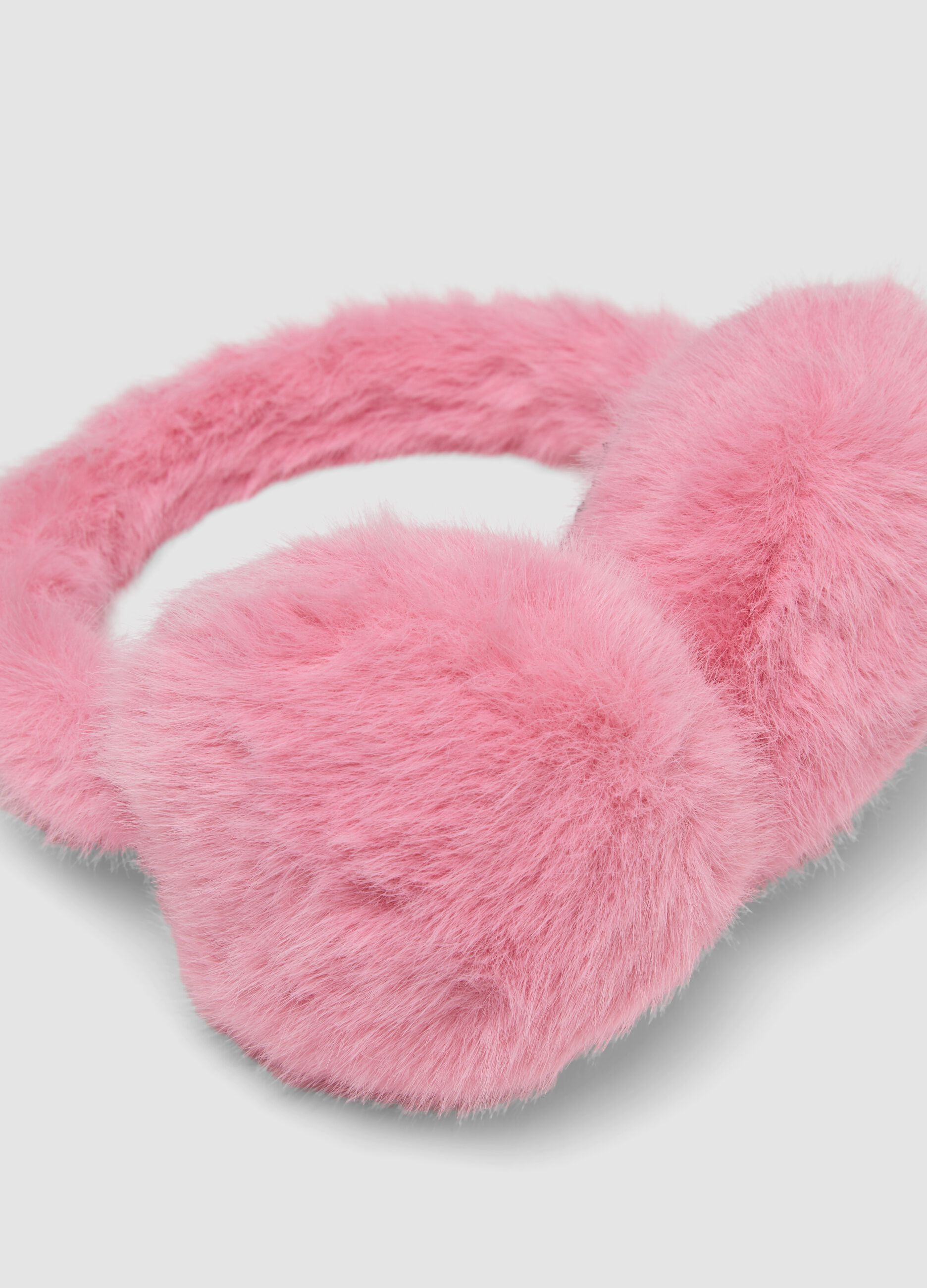 Pink teddy-effect earmuffs
