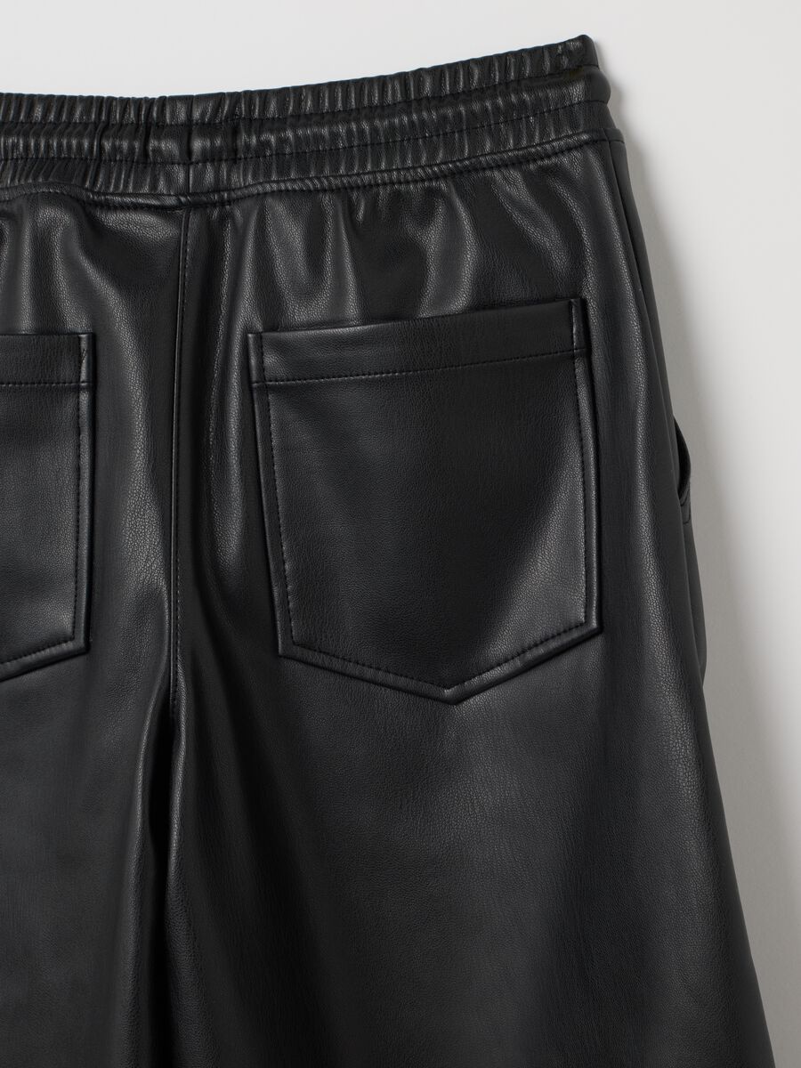 Girls' Black Regular Fit Trousers_3