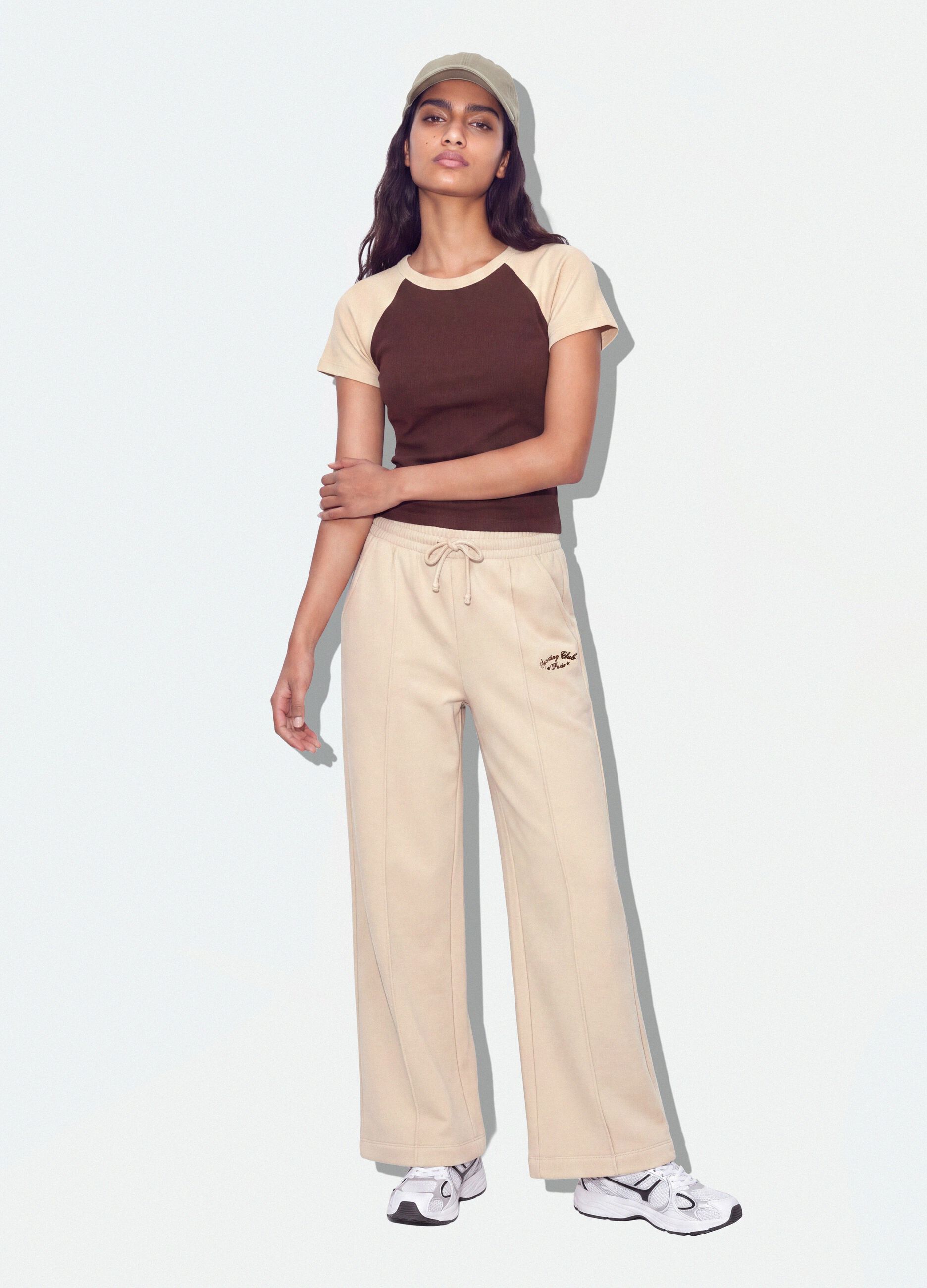 Brown stretch cotton crew-neck T-shirt with contrasting sleeves
