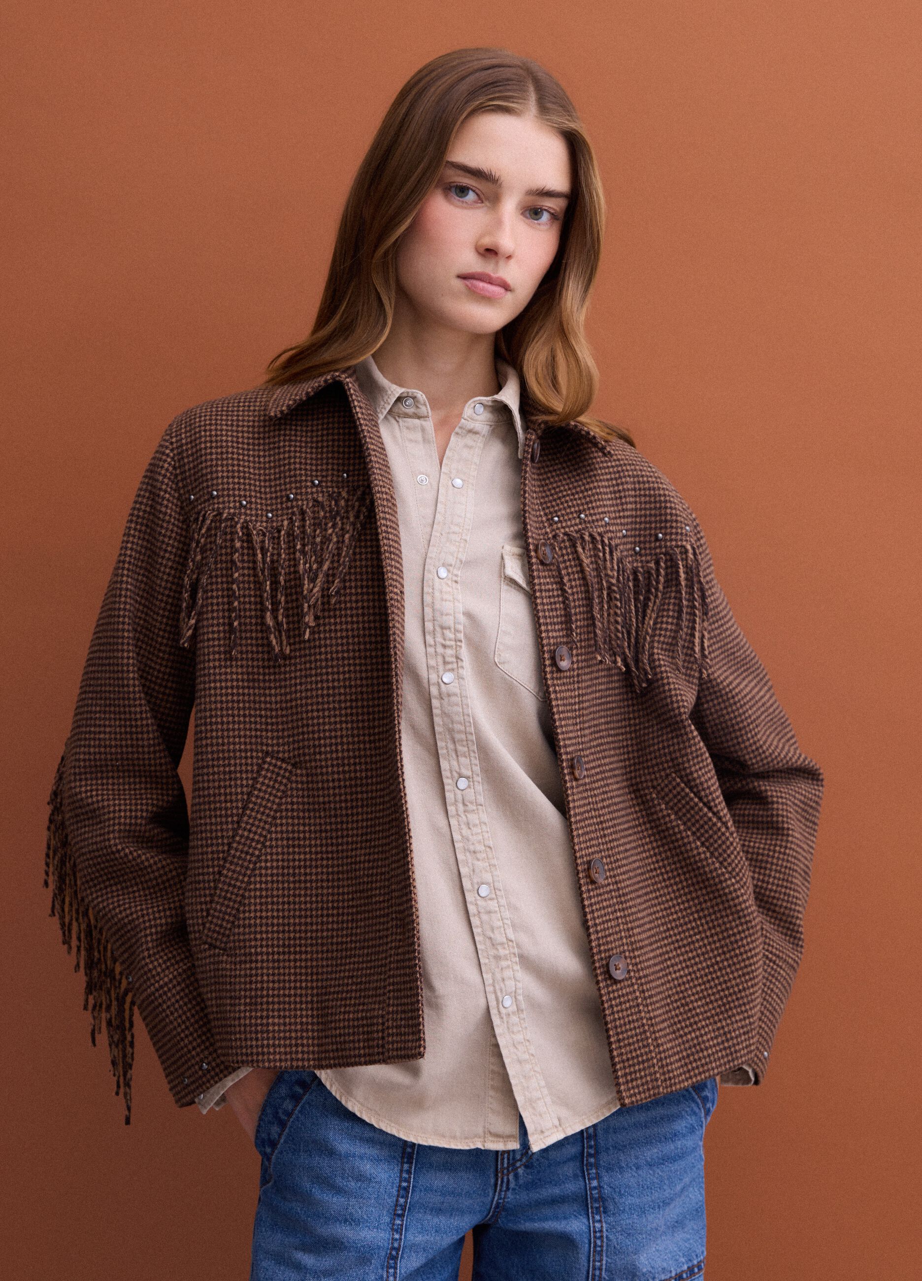 Blazer marrone in misto lana e viscosa con frange applicate