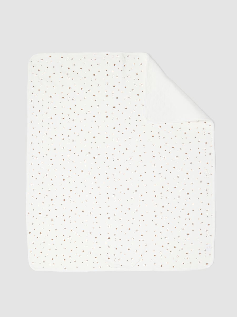 White organic cotton blend baby blanket with polka dots_1