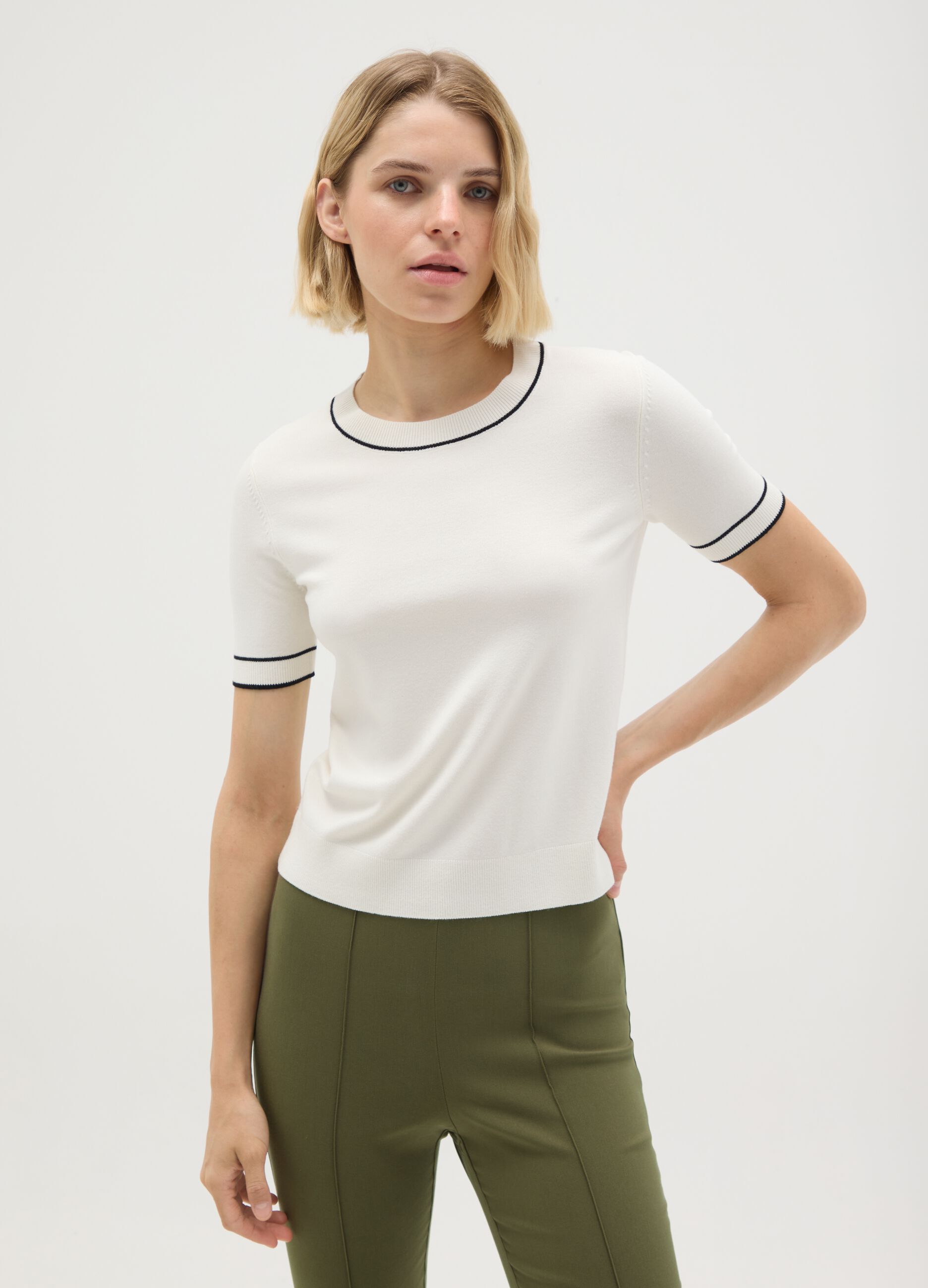 Women's Multicolour Viscose Blend Regular Fit Jumper