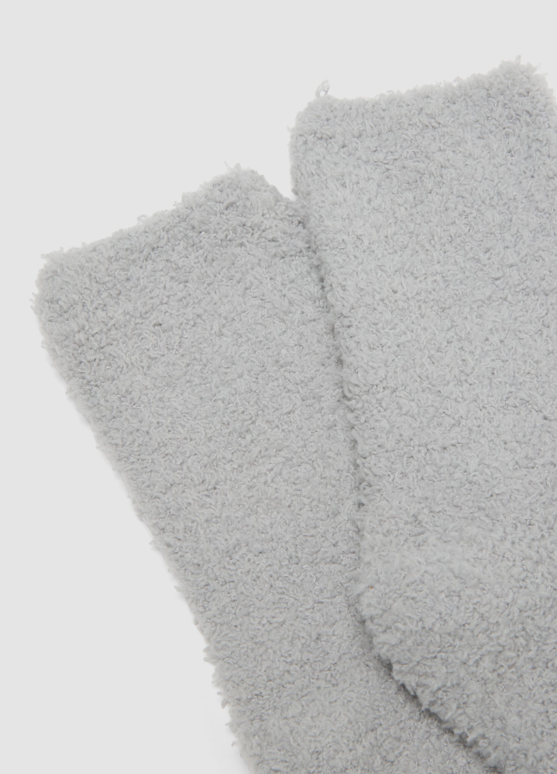 2-pack of light grey and off-white stretch-fabric socks