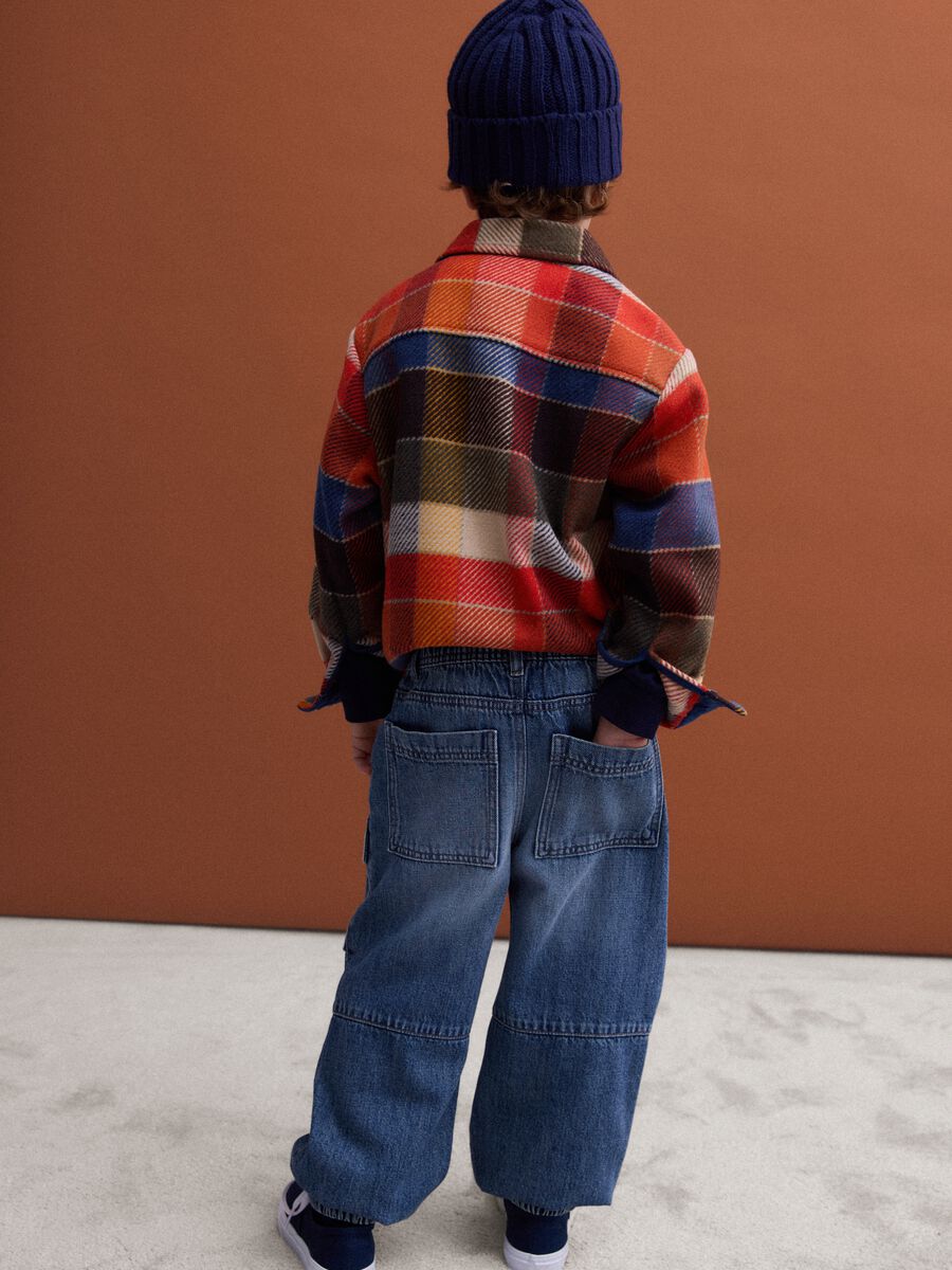 Blue denim joggers in cotton and viscose blend, relaxed fit for boys_2