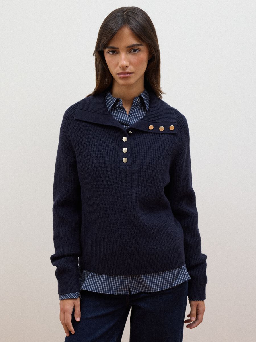 Blue ribbed viscose-blend top with collar_1
