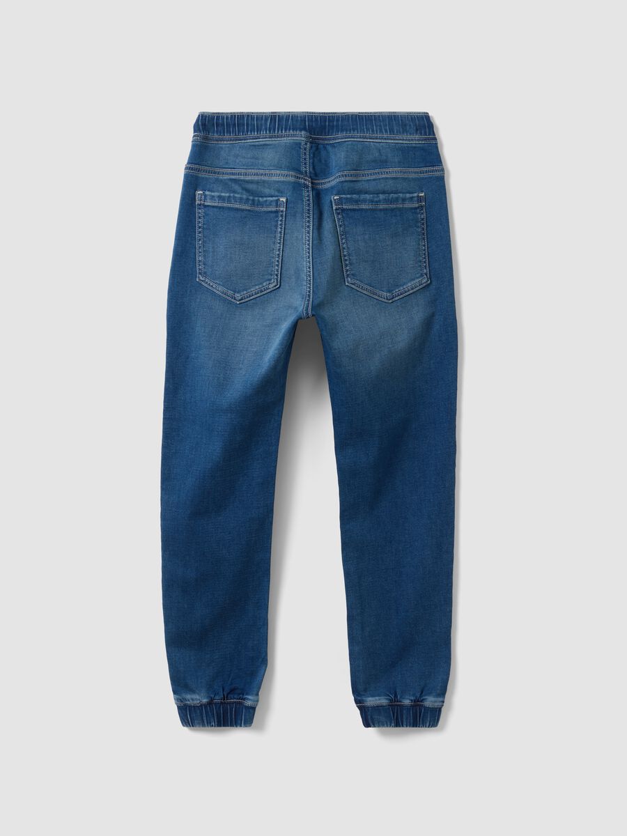 Blue stretch cotton jogger jeans with drawstring for boys_5