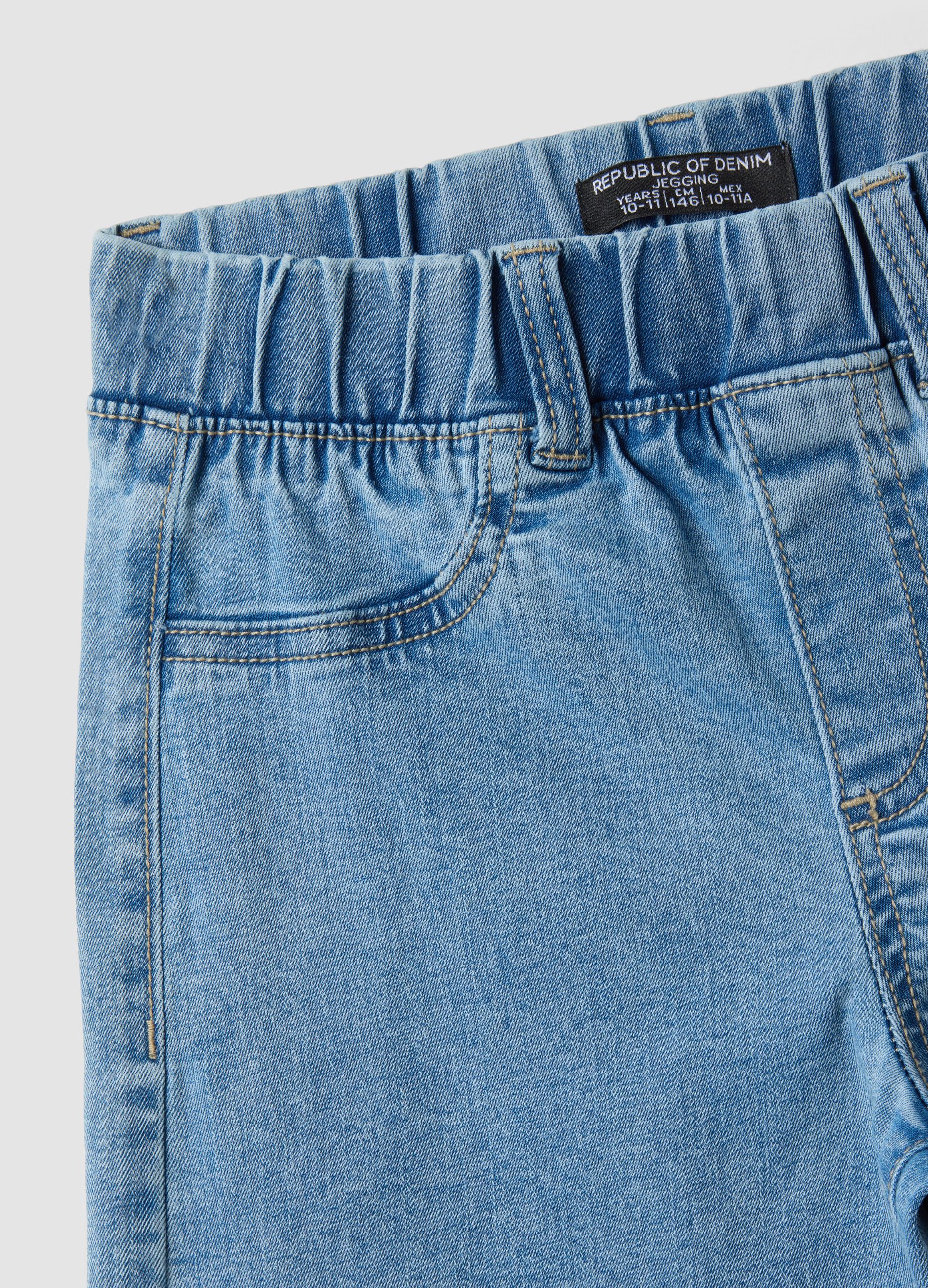 ليغينغز جينز للبنات من القطن وفيسكوز مطاطي بقصّة واسعة جداً (Super Wide Leg)