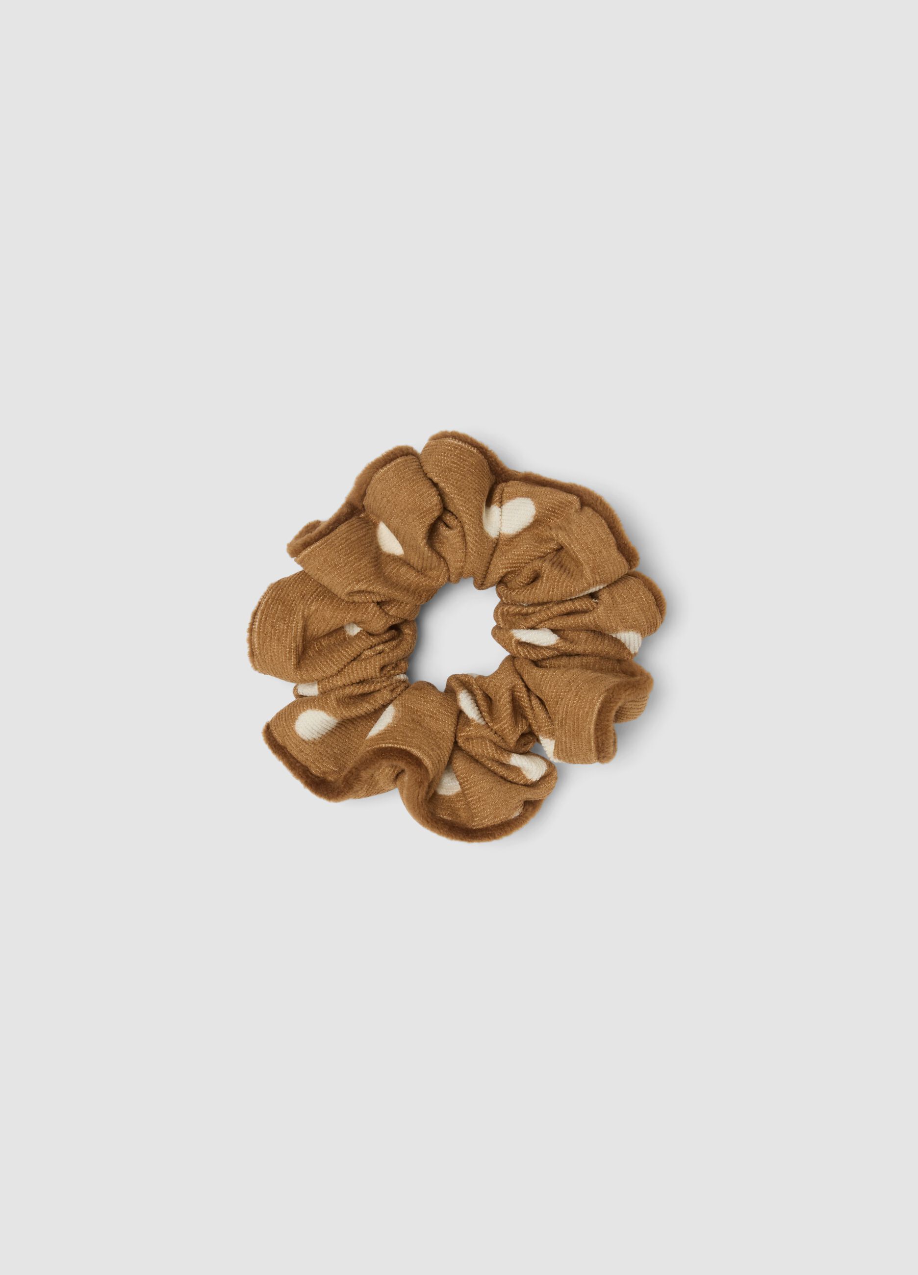 Brown polka-dot scrunchie