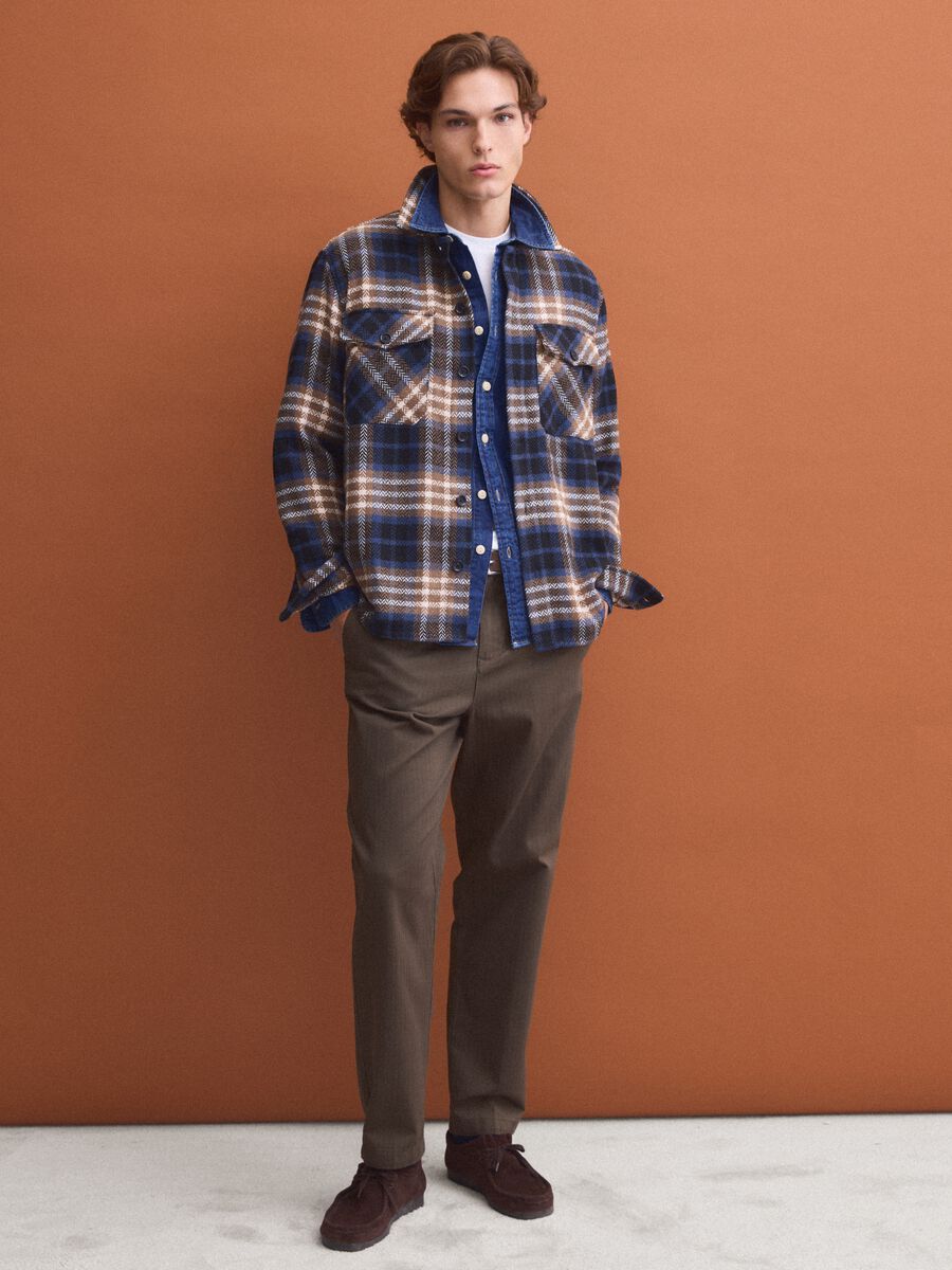 Brown pure cotton carrot-fit chino trousers_0