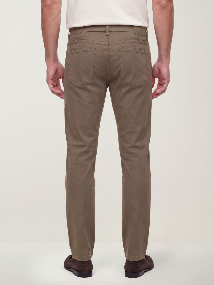 بنطال تويل قطني مطاطي بني بقصة سليم فيت_1