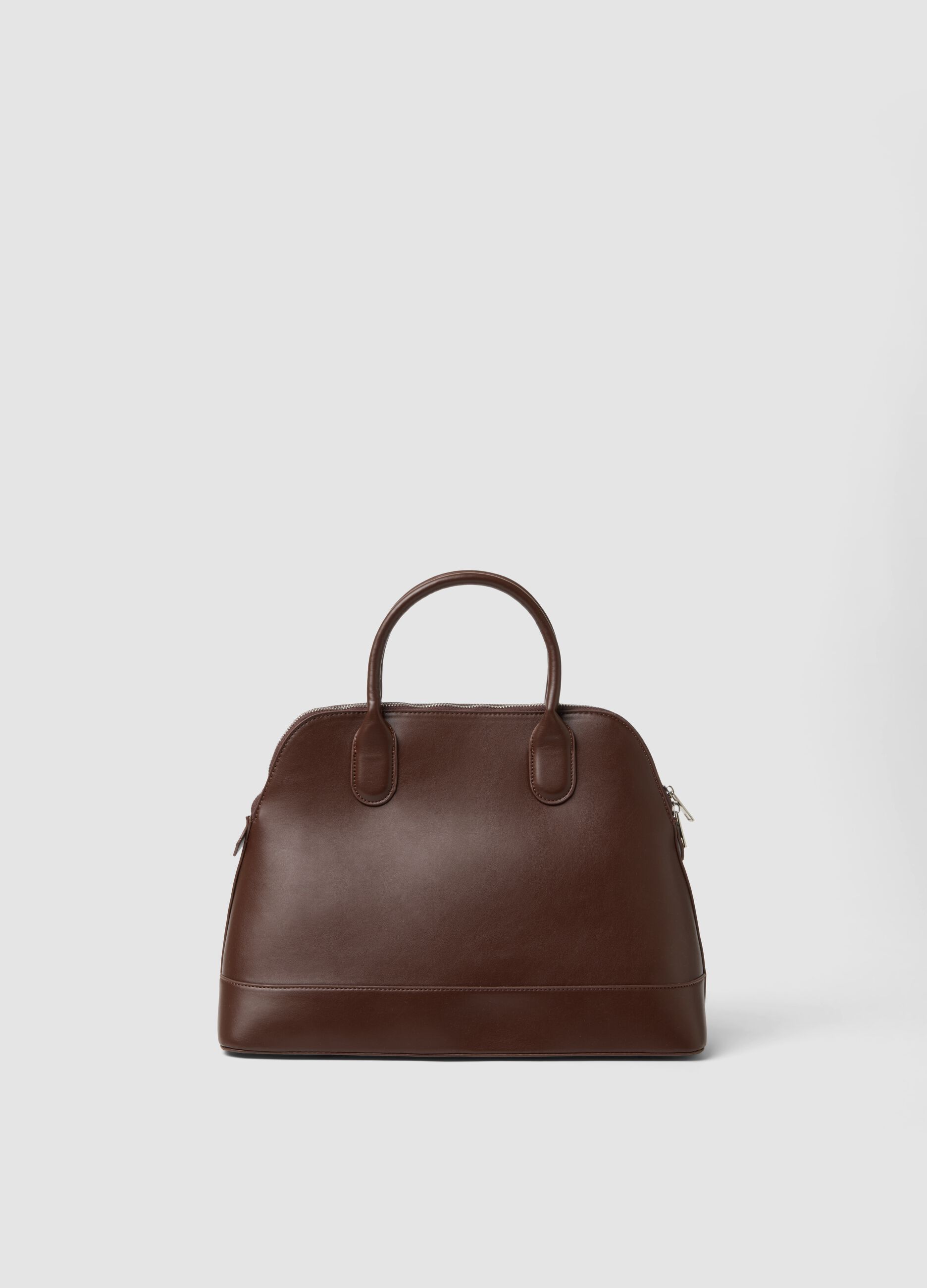 Brown handbag with zip closure