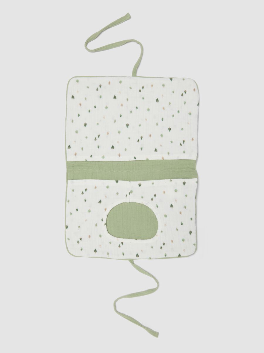 Green 100% cotton changing mat with all-over print_1