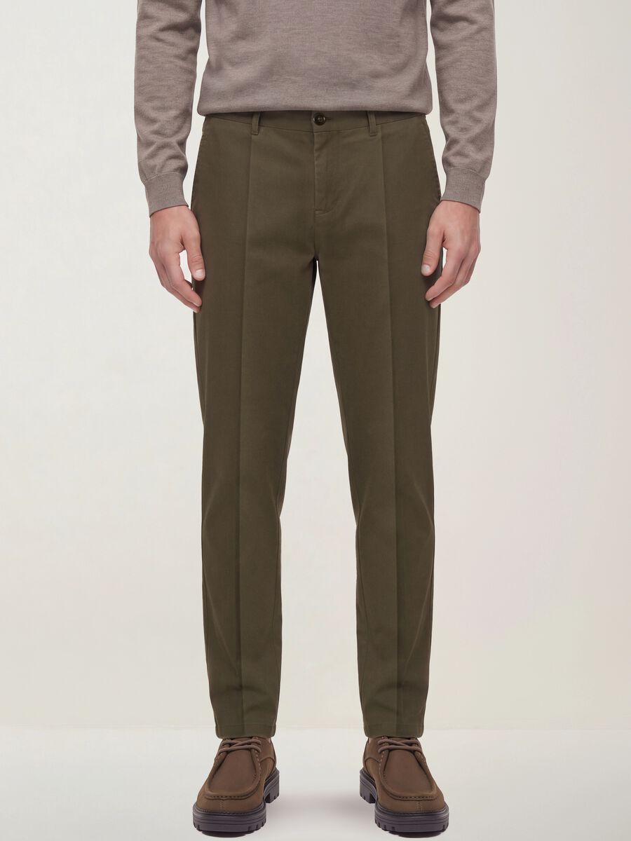 Green slim-fit stretch cotton twill chino trousers_1