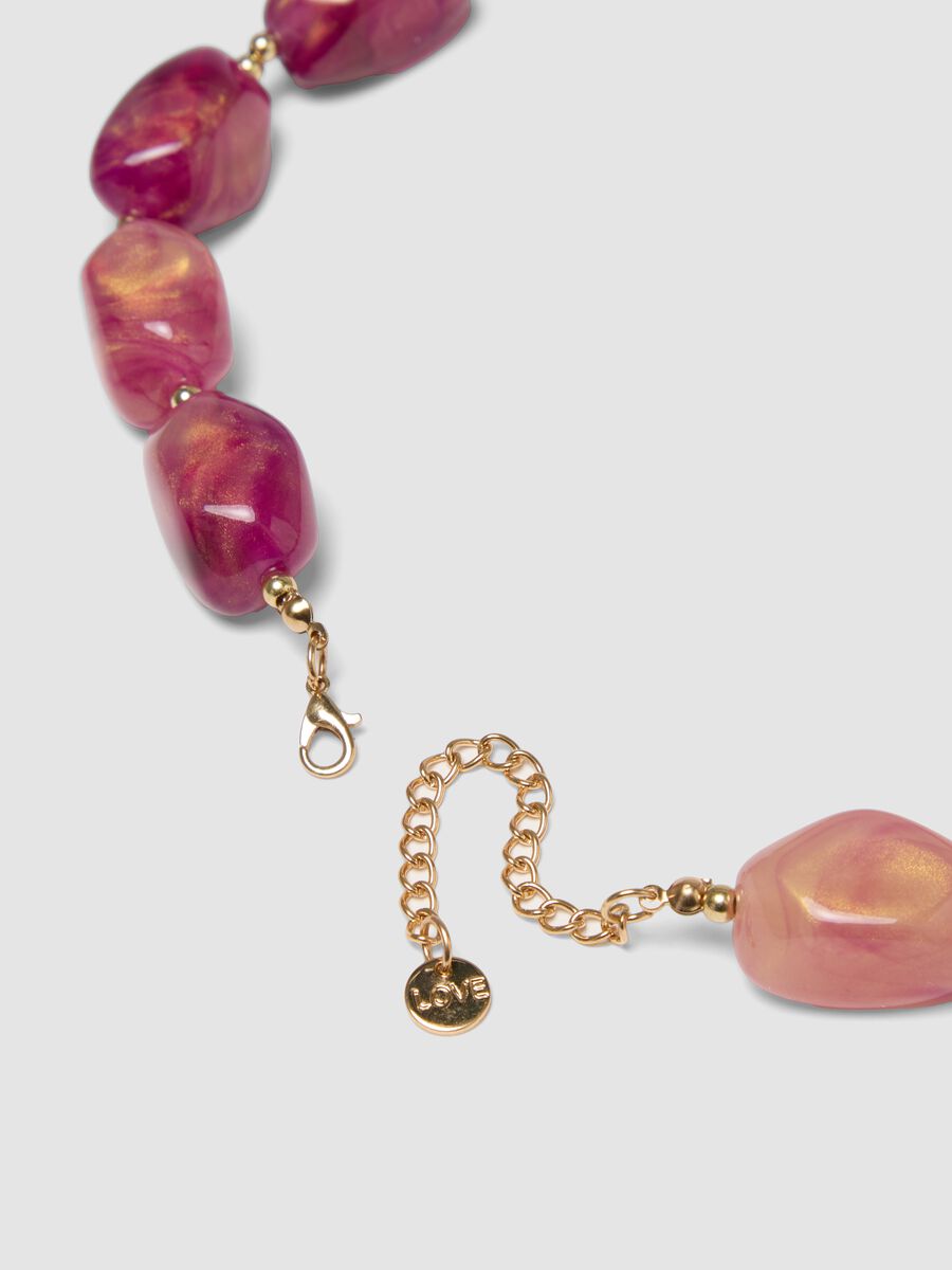 Pink necklace with irregular stones_2