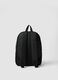 Zaino nero idrorepellente con tasca frontale_2