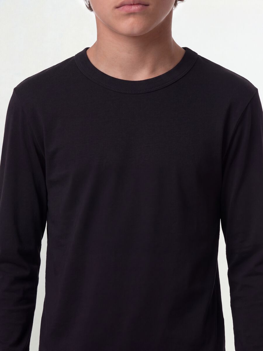 Black regular-fit stretch organic cotton T-shirt for boys_2