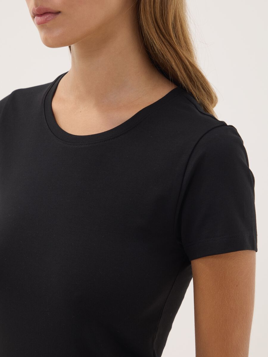 Black short-sleeved organic stretch cotton crew-neck T-shirt_2