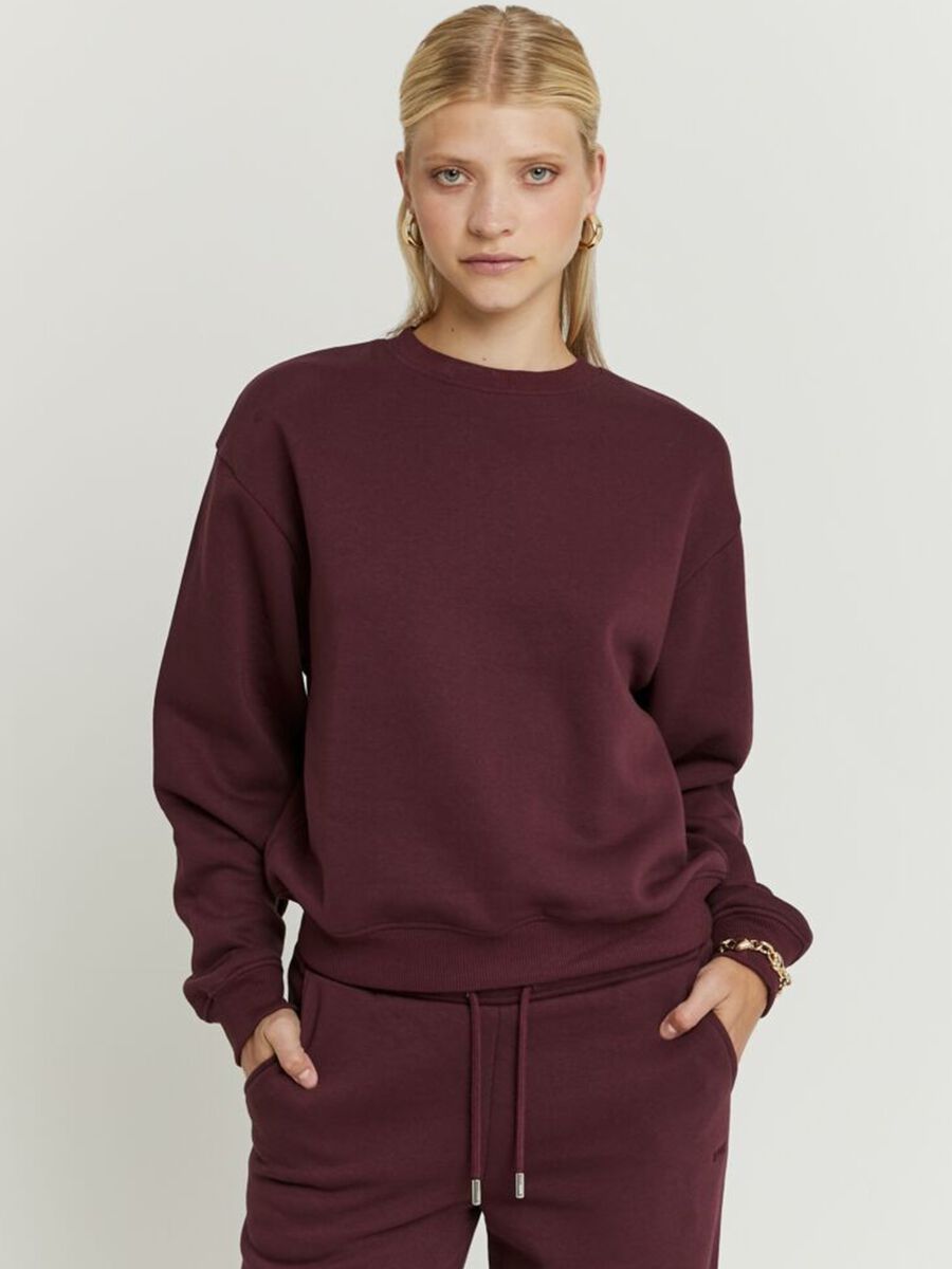 Red regular fit cotton blend sweatshirt_0