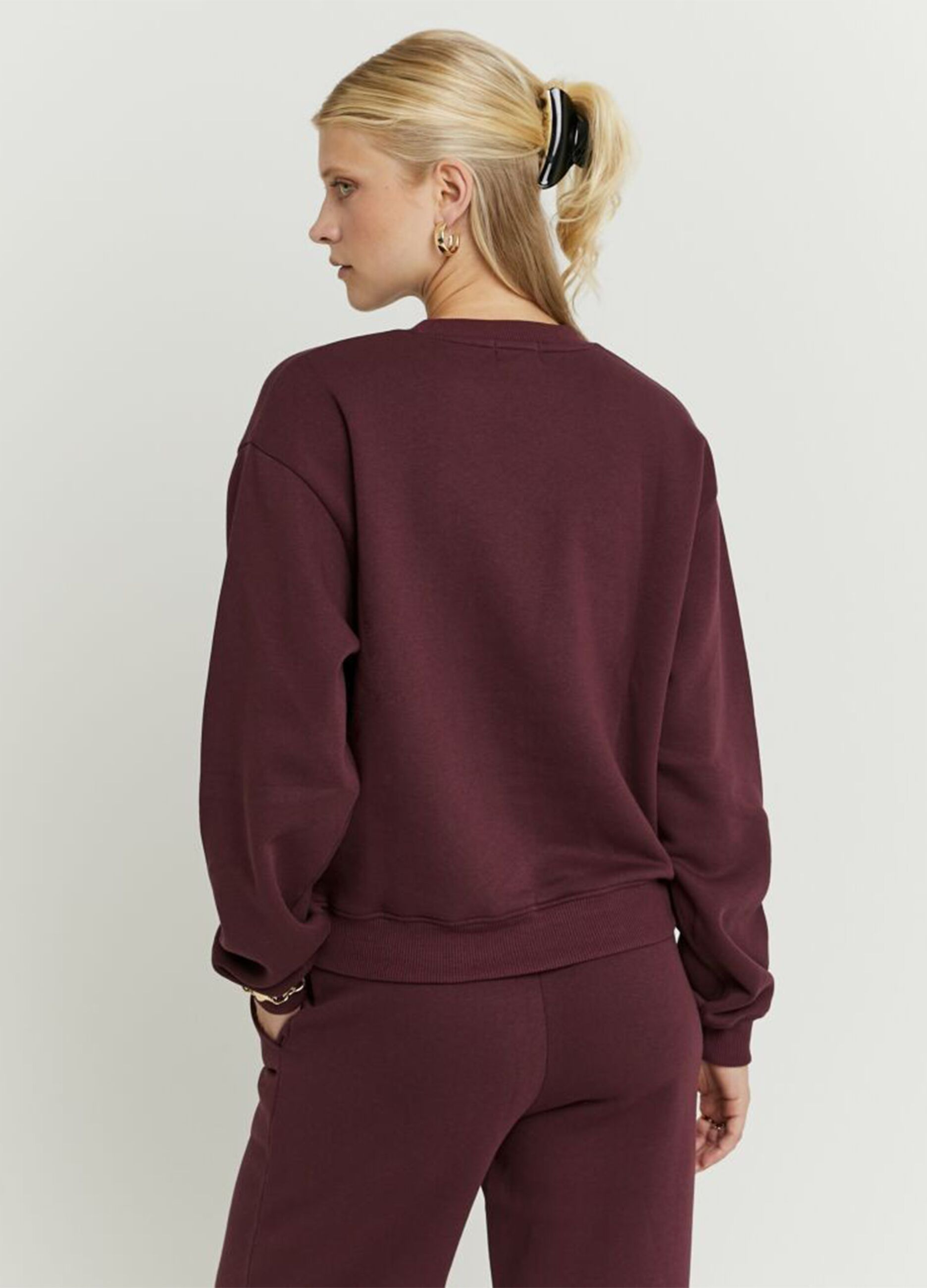 Red regular fit cotton blend sweatshirt