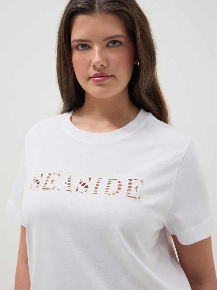 White pure cotton T-shirt with front print_0