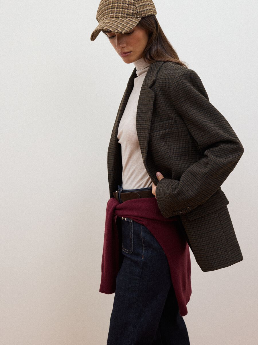 Brown wool-blend blazer with classic lapels_1