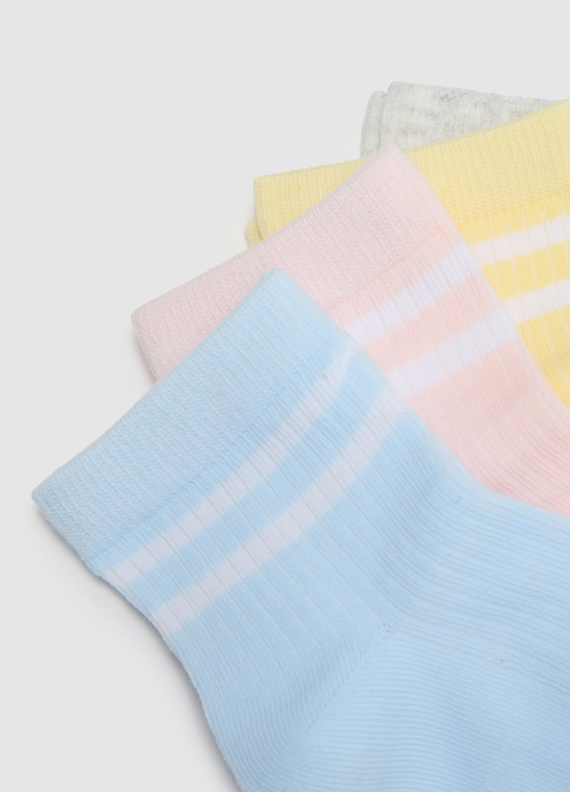 Multipack of short, stretch cotton socks in multicolour for girls